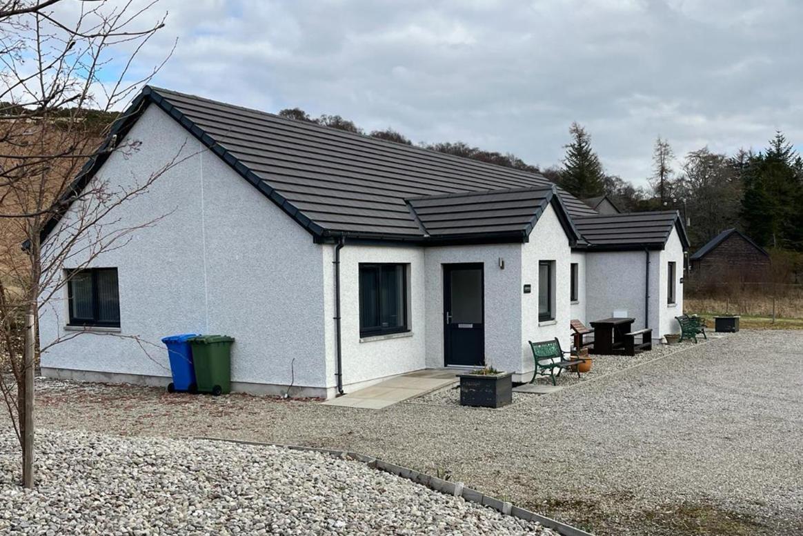 Highland Holiday Lets Lairg Zewnętrze zdjęcie